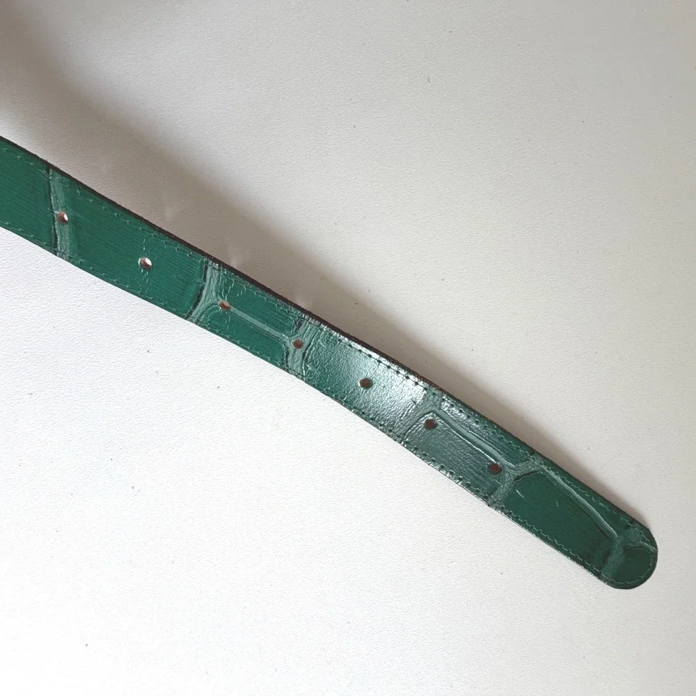 VTG Green Crocodile Embossed Leather Belt ML Gold Sculptural Buckle made in USA